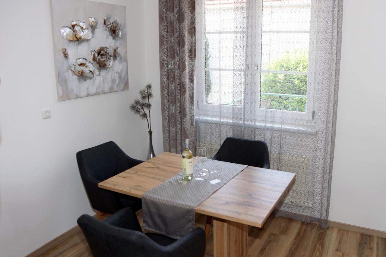 Weingut Apartment Hildegard Gangl Illmitz Exterior foto